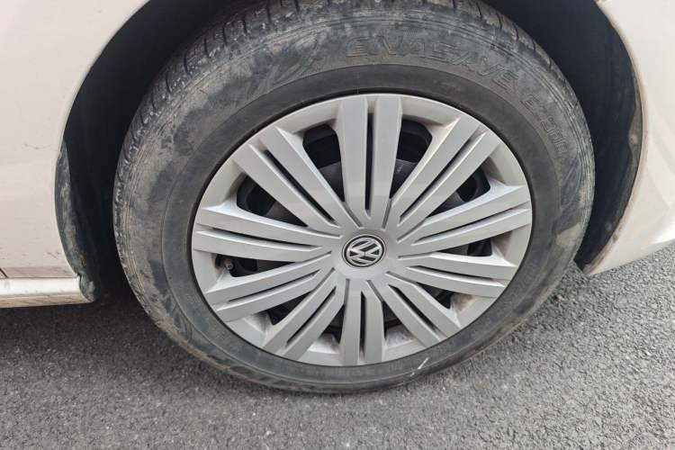 Used Volkswagen Polo 2018 1.5L Automatic Enjoyment Model Right Front Wheel Hub