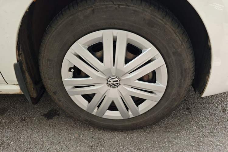 Used Volkswagen Polo 2018 1.5L Automatic Advanced Driving Model Right Front Wheel Hub
