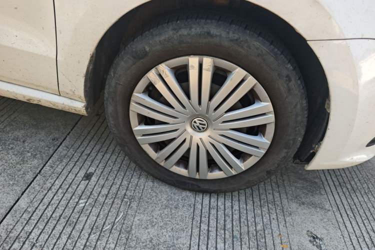 Used Volkswagen Polo 2018 1.5L Automatic Enjoyment Model Right Front Wheel Hub