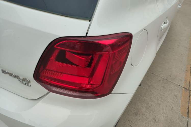 Used Volkswagen Polo 2018 1.5L Manual Drive-Comfort Model Right Rear Taillight