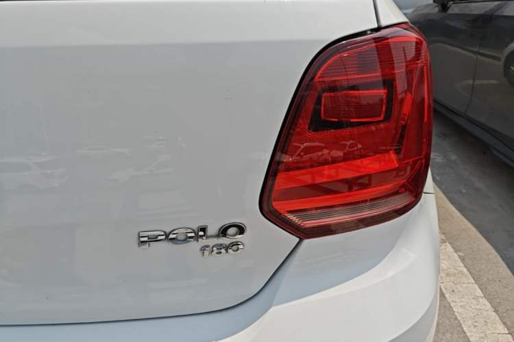 Used Volkswagen Polo 2018 1.5L Automatic Advanced Driving Model Right Rear Taillight