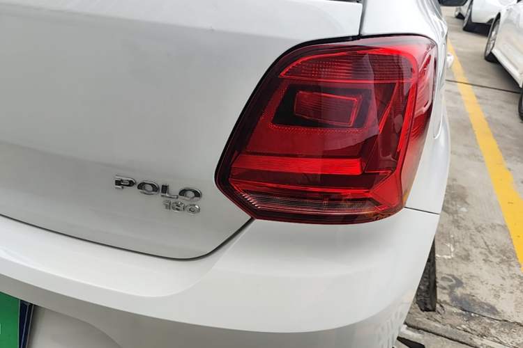 Used Volkswagen Polo 2018 1.5L Automatic Advanced Driving Model Right Rear Taillight
