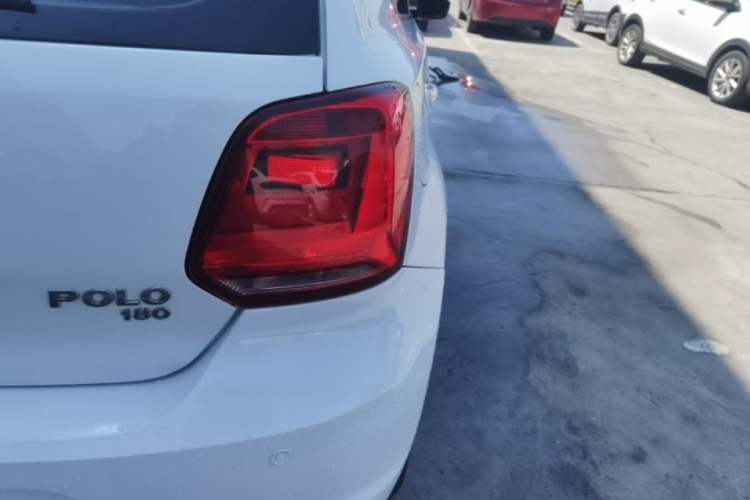 Used Volkswagen Polo 2018 1.5L Automatic Advanced Driving Model Right Rear Taillight