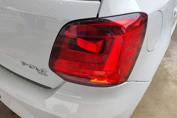 Used Volkswagen Polo 2018 1.5L Automatic Advanced Driving Model Right Rear Taillight