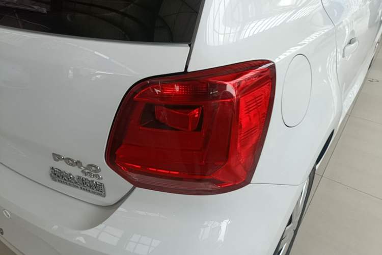 Used Volkswagen Polo 2018 1.5L Automatic Advanced Driving Model Right Rear Taillight