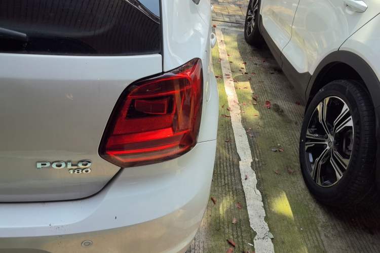 Used Volkswagen Polo 2018 1.5L Automatic Advanced Driving Model Right Rear Taillight