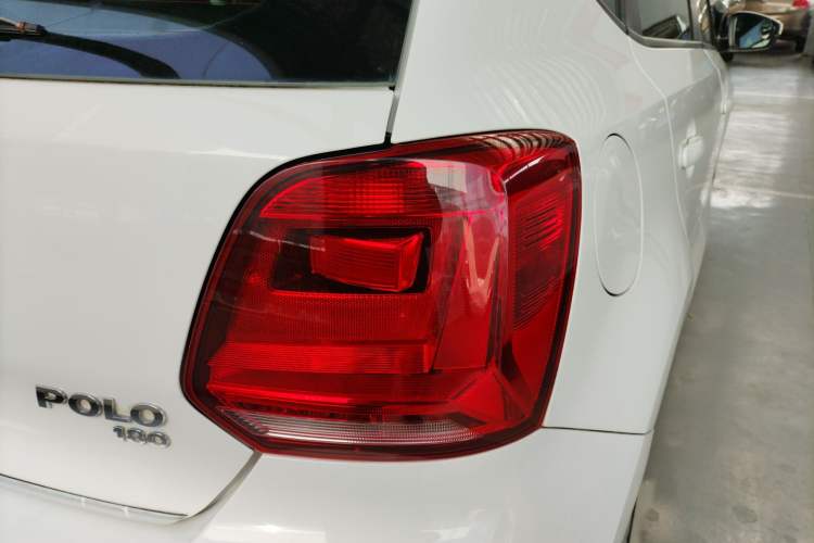 Used Volkswagen Polo 2018 1.5L Automatic Advanced Driving Model Right Rear Taillight