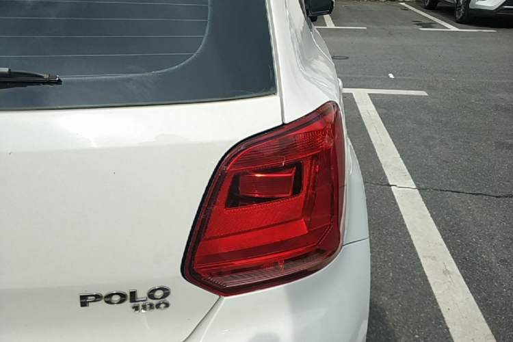 Used Volkswagen Polo 2018 1.5L Automatic Advanced Driving Model Right Rear Taillight