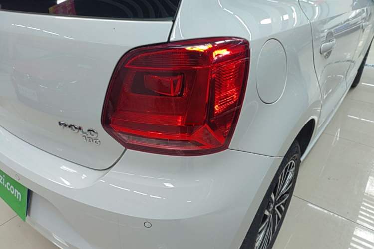 Used Volkswagen Polo 2018 1.5L Automatic Enjoyment Model Right Rear Taillight