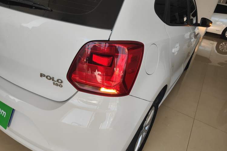 Used Volkswagen Polo 2018 1.5L Automatic Advanced Driving Model Right Rear Taillight