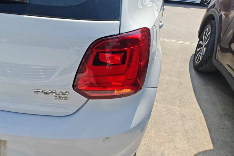 Used Volkswagen Polo 2018 1.5L Automatic Advanced Driving Model Right Rear Taillight