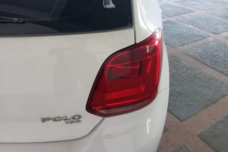 Used Volkswagen Polo 2018 1.5L Automatic Advanced Driving Model Right Rear Taillight