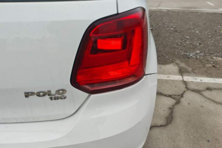 Used Volkswagen Polo 2018 1.5L Automatic Advanced Driving Model Right Rear Taillight