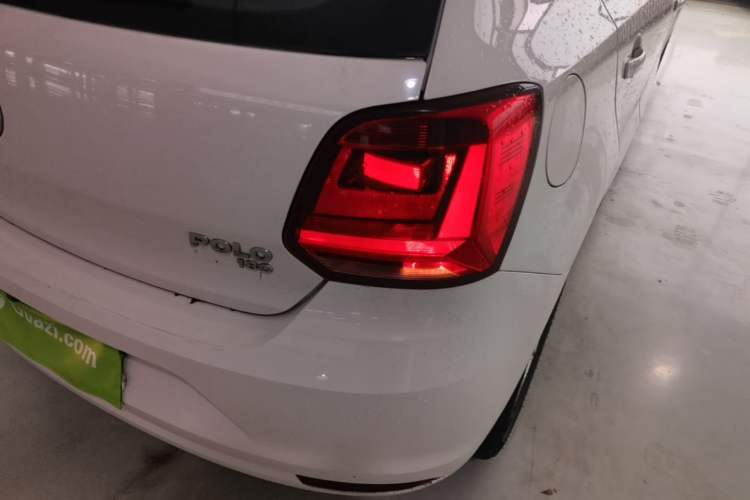 Used Volkswagen Polo 2018 1.5L Automatic Advanced Driving Model Right Rear Taillight