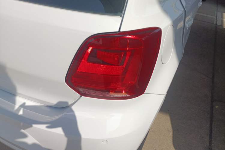 Used Volkswagen Polo 2018 1.5L Automatic Advanced Driving Model Right Rear Taillight