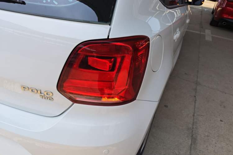 Used Volkswagen Polo 2018 1.5L Automatic Advanced Driving Model Right Rear Taillight