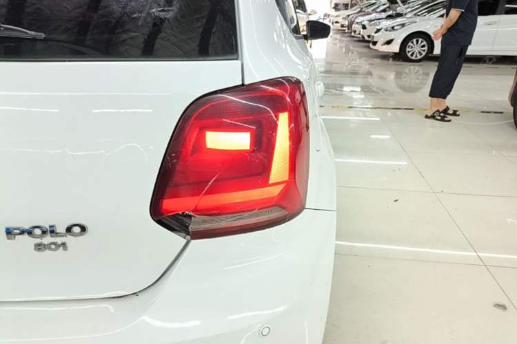 Used Volkswagen Polo 2018 1.5L Automatic Advanced Driving Model Right Rear Taillight
