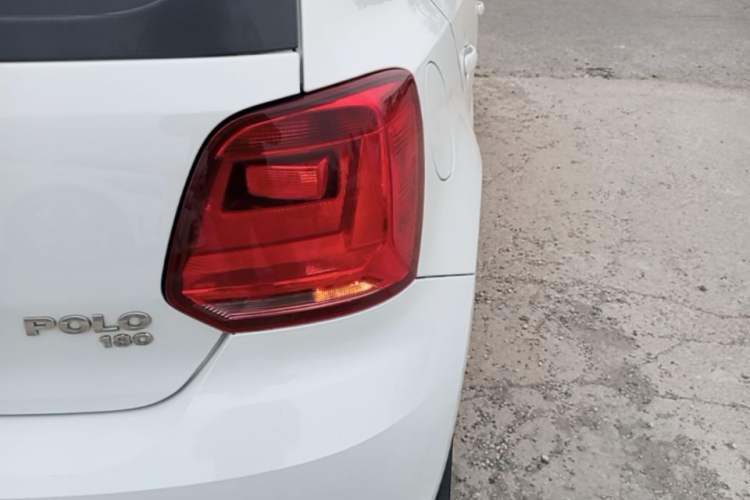 Used Volkswagen Polo 2018 1.5L Automatic Advanced Driving Model Right Rear Taillight
