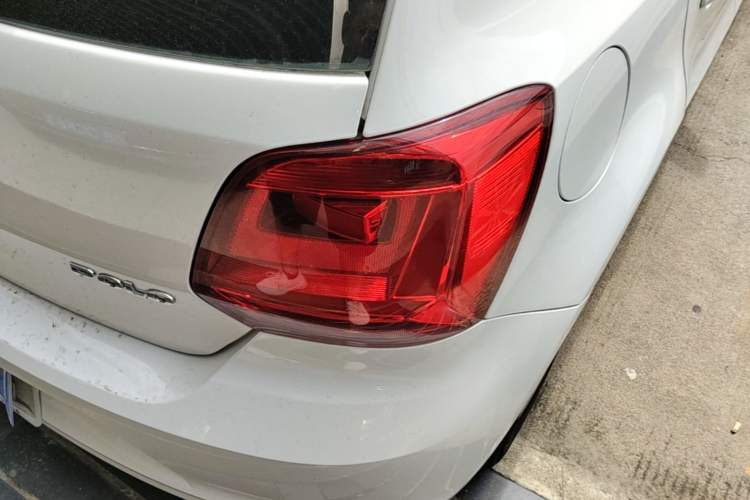 Used Volkswagen Polo 2018 1.5L Automatic Advanced Driving Model Right Rear Taillight