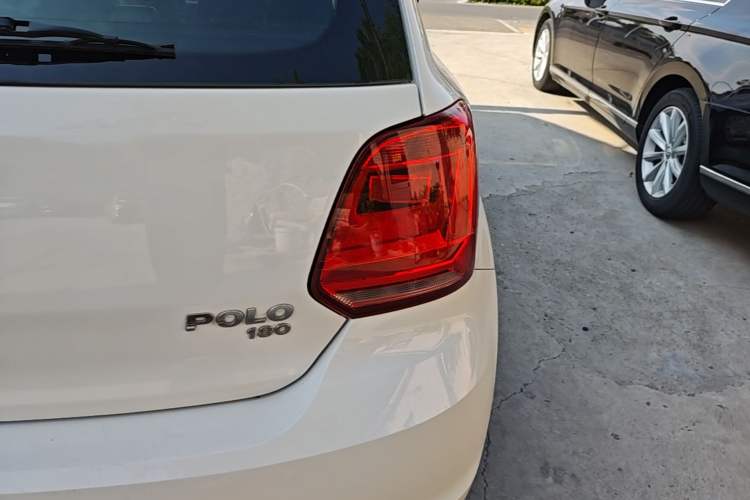 Used Volkswagen Polo 2018 1.5L Automatic Advanced Driving Model Right Rear Taillight