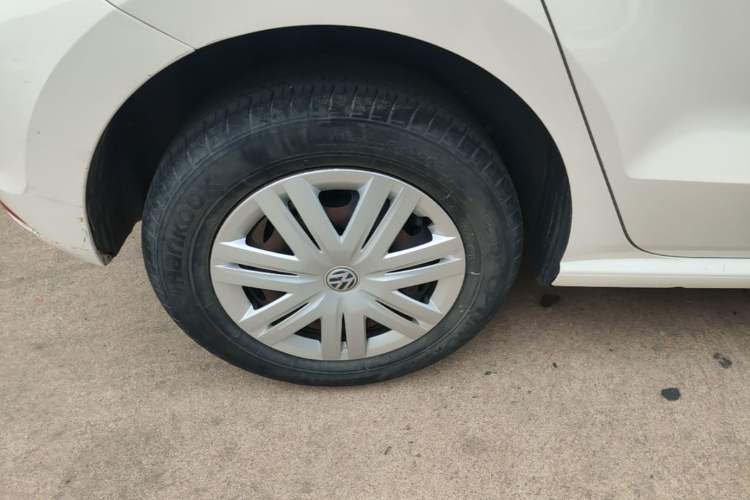 Used Volkswagen Polo 2018 1.5L Manual Drive-Comfort Model Right Rear Wheel Hub