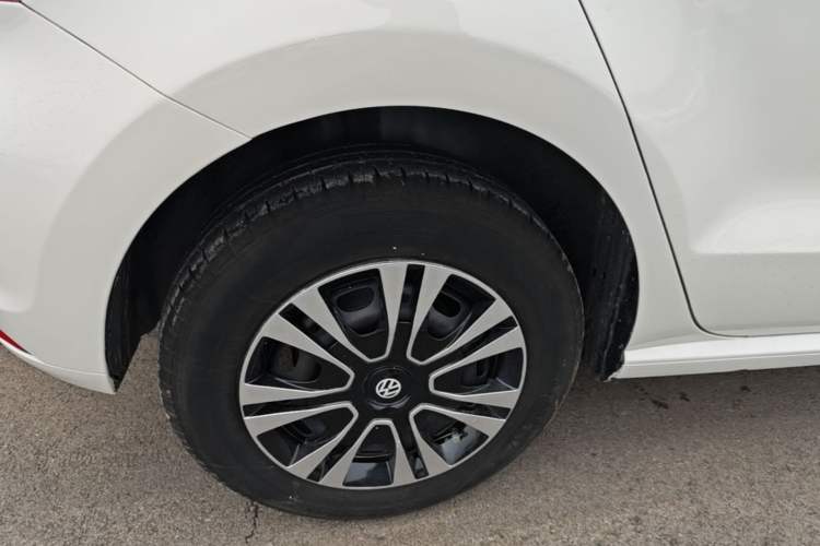 Used Volkswagen Polo 2018 1.5L Automatic Advanced Driving Model Right Rear Wheel Hub