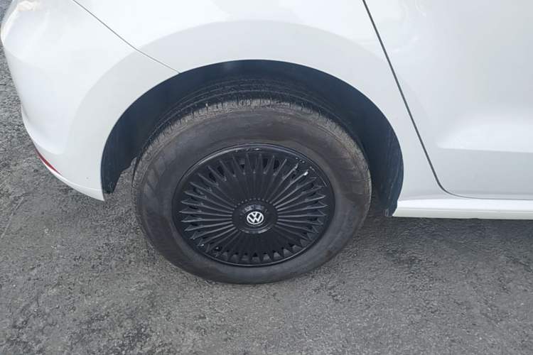 Used Volkswagen Polo 2018 1.5L Automatic Advanced Driving Model Right Rear Wheel Hub