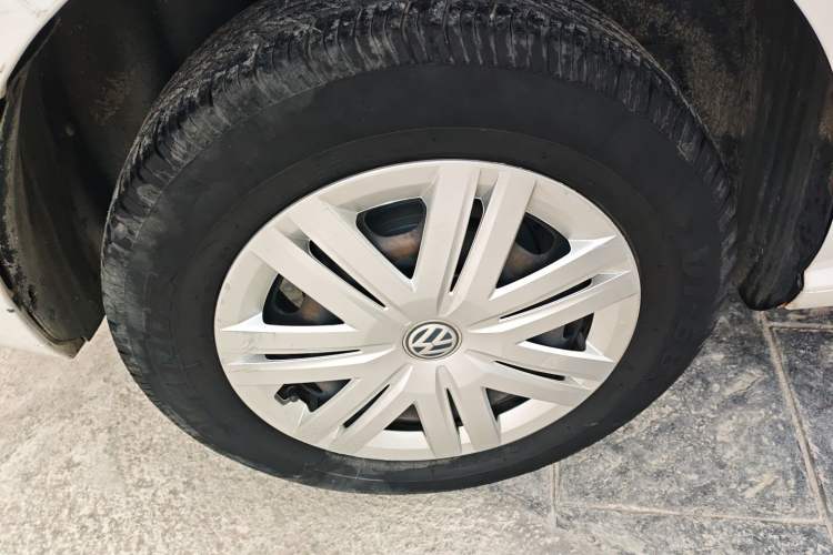 Used Volkswagen Polo 2018 1.5L Automatic Advanced Driving Model Right Rear Wheel Hub