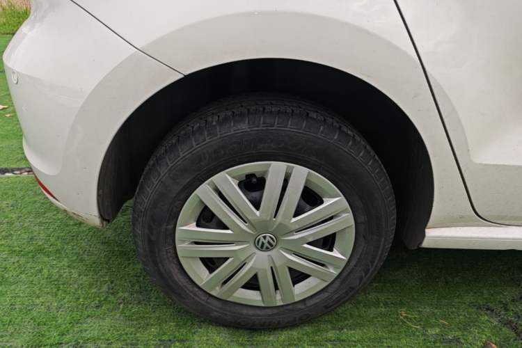 Used Volkswagen Polo 2018 1.5L Automatic Advanced Driving Model Right Rear Wheel Hub