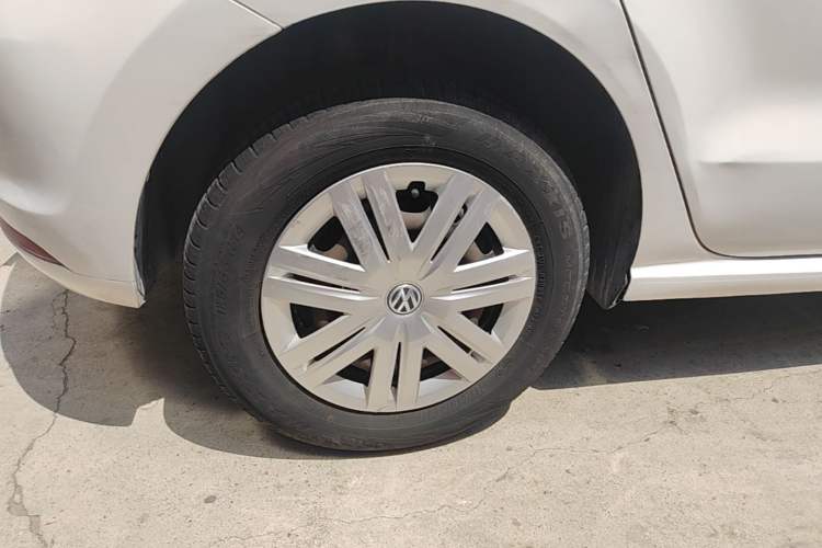 Used Volkswagen Polo 2018 1.5L Automatic Advanced Driving Model Right Rear Wheel Hub