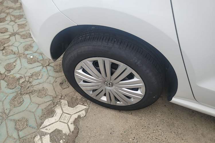 Used Volkswagen Polo 2018 1.5L Automatic Enjoyment Model Right Rear Wheel Hub