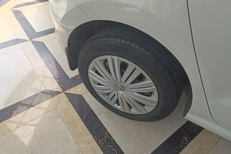 Used Volkswagen Polo 2018 1.5L Automatic Enjoyment Model Right Rear Wheel Hub