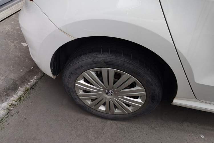 Used Volkswagen Polo 2018 1.5L Automatic Enjoyment Model Right Rear Wheel Hub