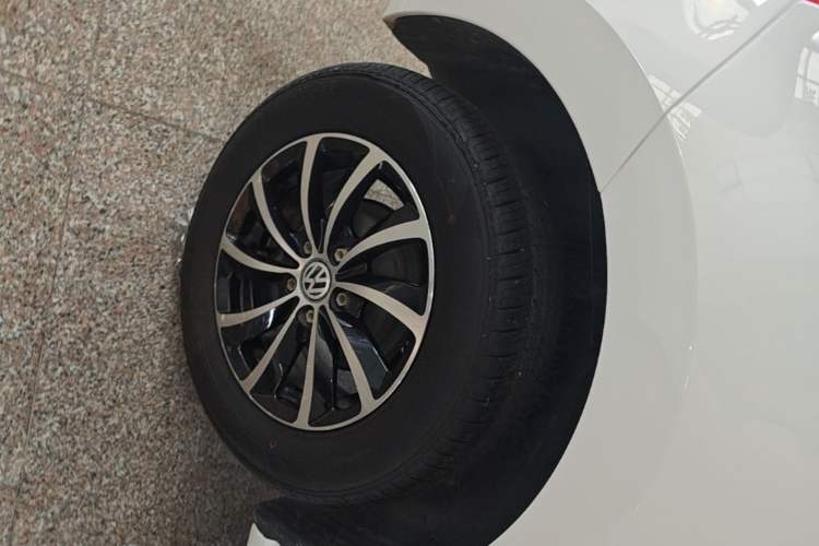 Used Volkswagen Polo 2018 1.5L Automatic Advanced Driving Model Right Rear Wheel Hub