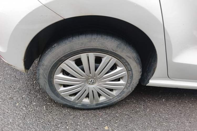 Used Volkswagen Polo 2018 1.5L Automatic Enjoyment Model Right Rear Wheel Hub