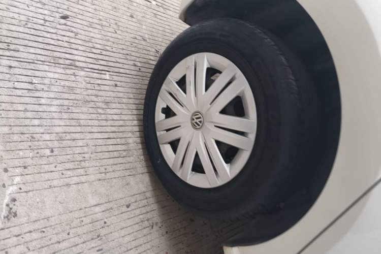 Used Volkswagen Polo 2018 1.5L Automatic Advanced Driving Model Right Rear Wheel Hub