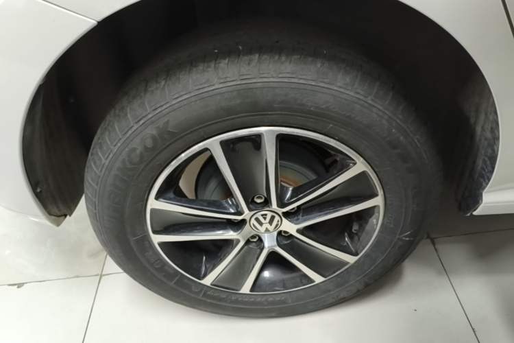 Used Volkswagen Polo 2018 1.5L Automatic Advanced Driving Model Right Rear Wheel Hub