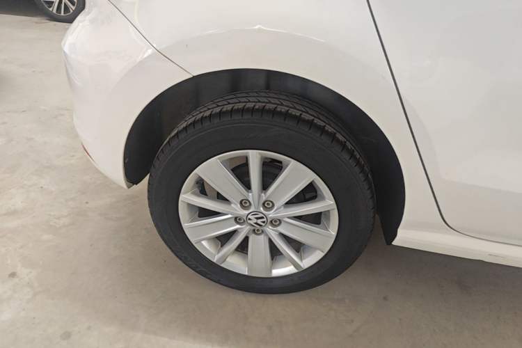 Used Volkswagen Polo 2018 1.5L Automatic Enjoyment Model Right Rear Wheel Hub