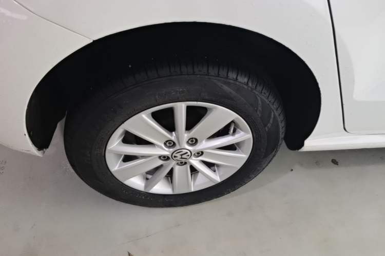 Used Volkswagen Polo 2018 1.5L Automatic Advanced Driving Model Right Rear Wheel Hub