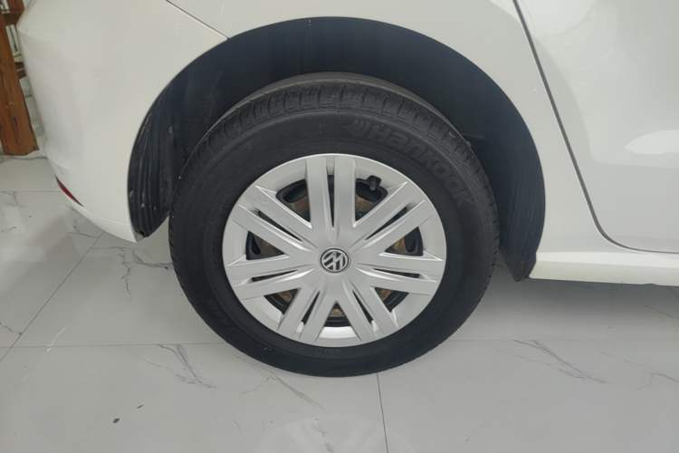Used Volkswagen Polo 2018 1.5L Automatic Advanced Driving Model Right Rear Wheel Hub
