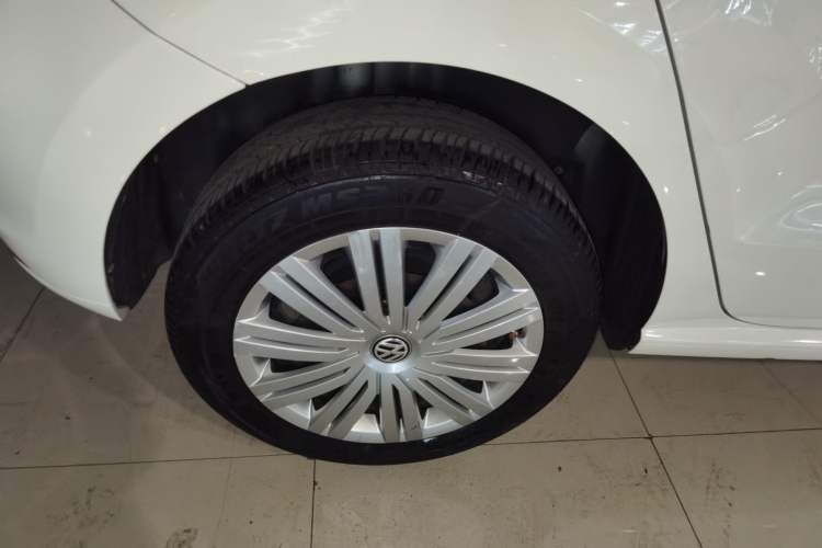 Used Volkswagen Polo 2018 1.5L Automatic Enjoyment Model Right Rear Wheel Hub