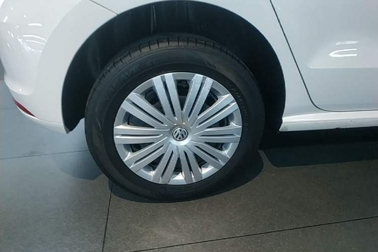 Used Volkswagen Polo 2018 1.5L Automatic Enjoyment Model Right Rear Wheel Hub