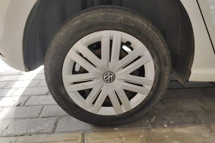 Used Volkswagen Polo 2018 1.5L Automatic Advanced Driving Model Right Rear Wheel Hub