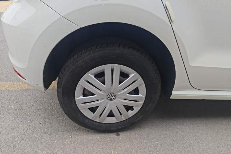 Used Volkswagen Polo 2018 1.5L Automatic Advanced Driving Model Right Rear Wheel Hub