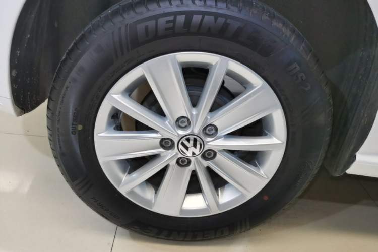 Used Volkswagen Polo 2018 1.5L Automatic Advanced Driving Model Right Rear Wheel Hub