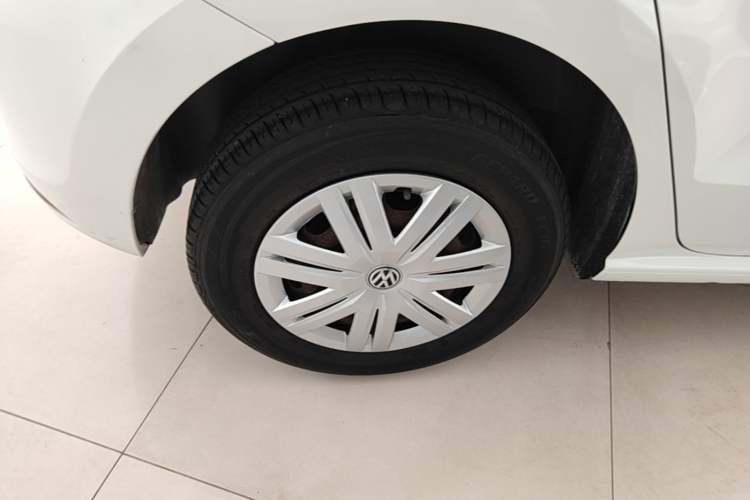 Used Volkswagen Polo 2018 1.5L Automatic Advanced Driving Model Right Rear Wheel Hub