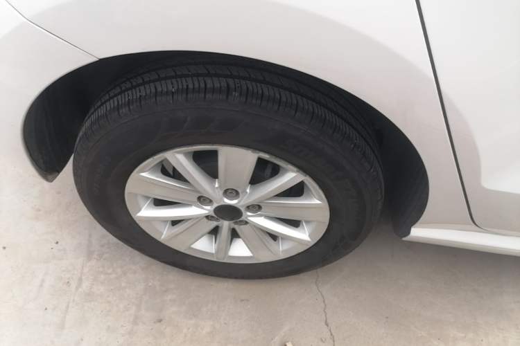 Used Volkswagen Polo 2018 1.5L Automatic Advanced Driving Model Right Rear Wheel Hub