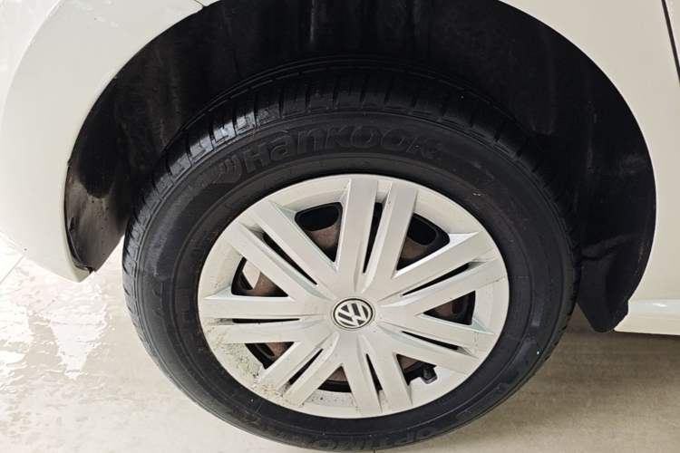 Used Volkswagen Polo 2018 1.5L Automatic Advanced Driving Model Right Rear Wheel Hub