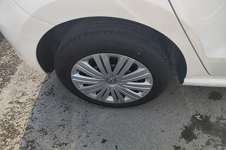 Used Volkswagen Polo 2018 1.5L Automatic Enjoyment Model Right Rear Wheel Hub