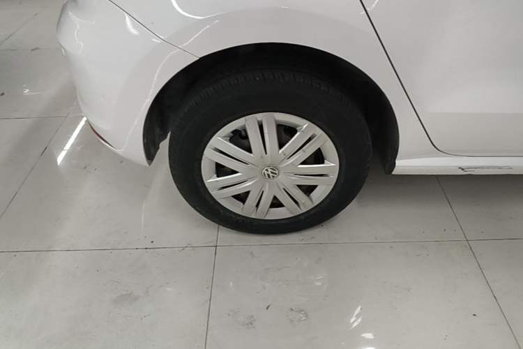 Used Volkswagen Polo 2018 1.5L Automatic Advanced Driving Model Right Rear Wheel Hub